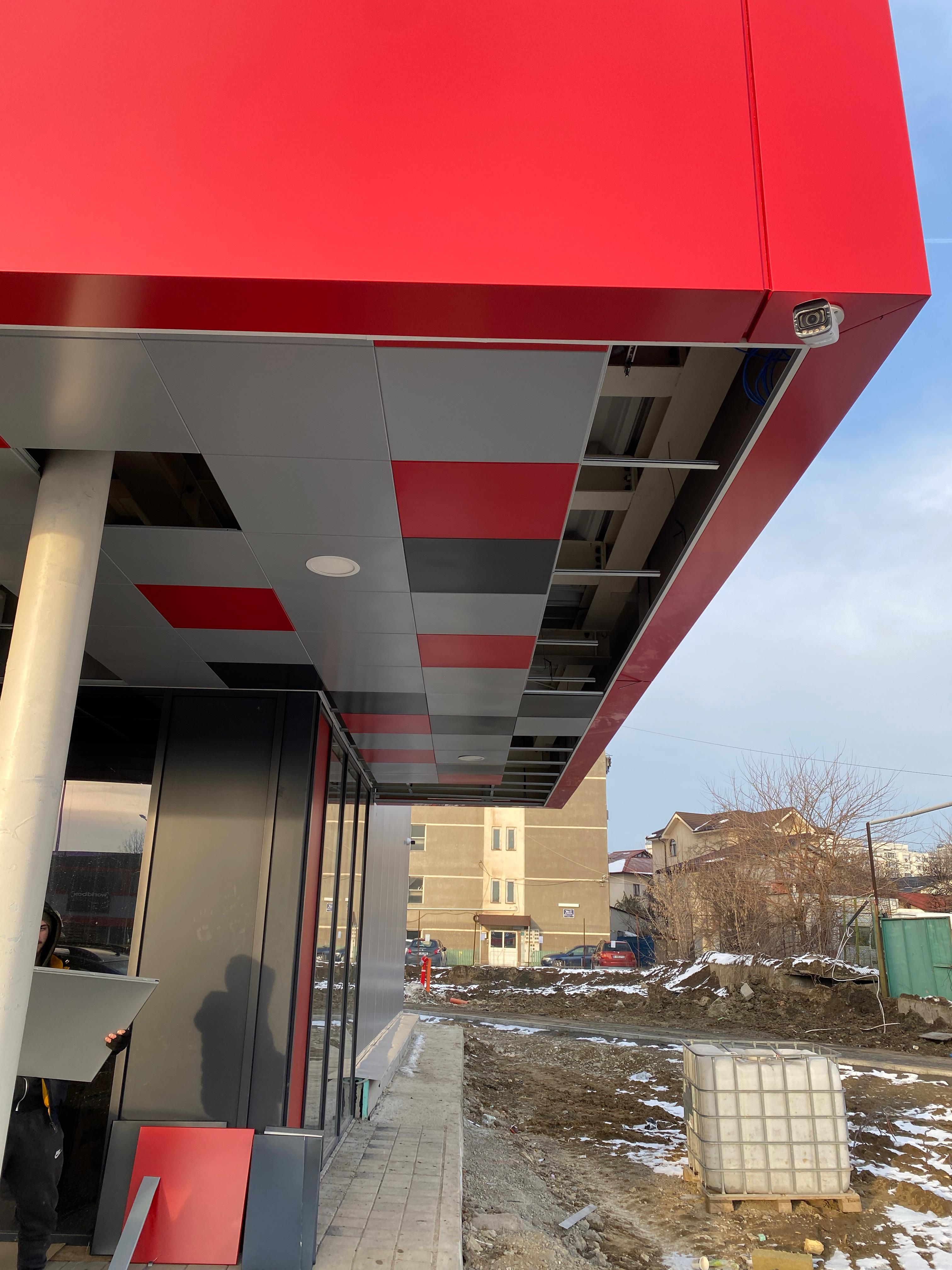 Galerii comerciale Ilioara – tavan casetat